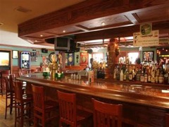 Bar at Northwood Inn